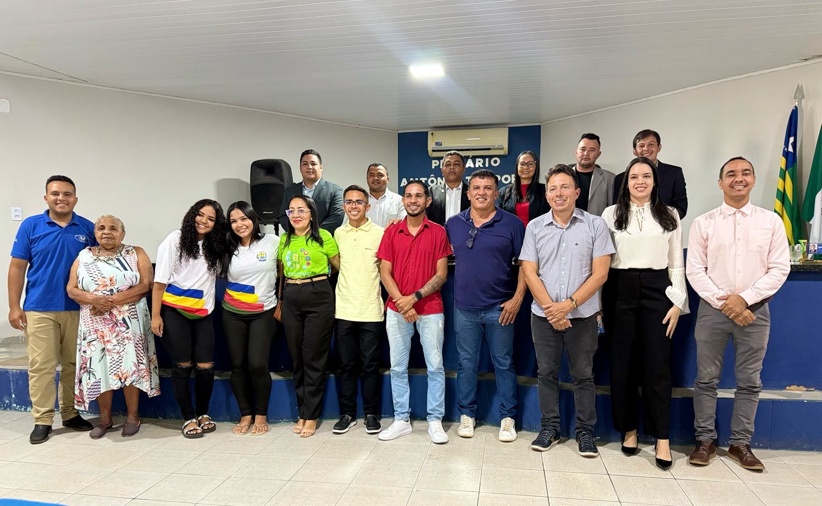 Cristino Castro Institui o Dia Municipal da Juventude em Sessão da Câmara